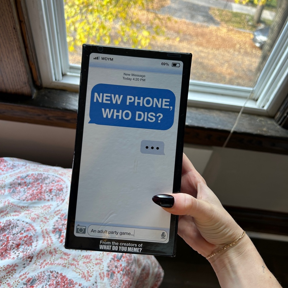 new phone who dis card game
